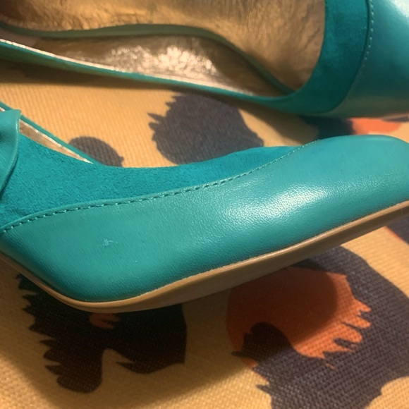 Miss Albright Side Bow Pump - Specialty Vintage Inspired - Picture 3 of 8